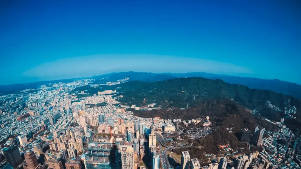 מדריך פרקטי למשווקים בישראל: איך לזהות ולגשת ליוצרי Etsy מאיראן כדי להגיע לנישות רלוונטיות ולרוץ ניסויי SaaS בלי לבזבז תקציב.