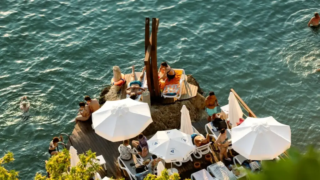 מדריך מעשי ליצרני תוכן ומשווקים ישראלים: אסטרטגיות פנייה למותגים דרום‑אפריקאים דרך Kuaishou כדי לשתף פעולה עם מפיצי משחקים.