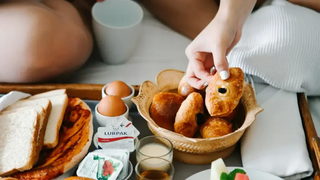 מדריך פרקטי למפרסמים ישראלים: איך לזהות, לגשת ולמדוד שיתופי פעולה עם יוצרים ב‑Etsy בספרד כדי להפעיל ניסויי SaaS לנישות מדויקות.