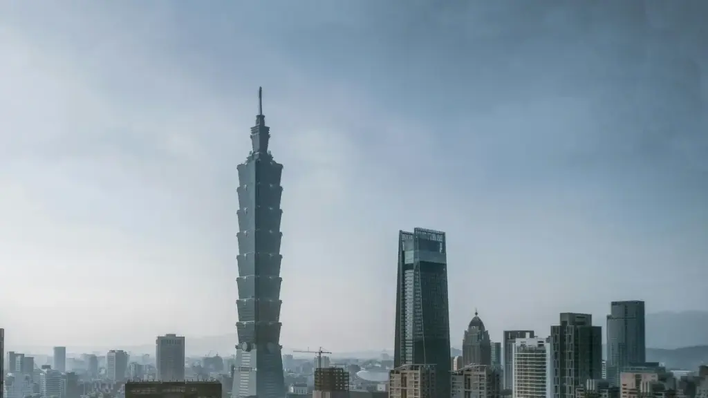 מדריך פרקטי למפרסמים בישראל: איפה ואיך לאתר יוצרים רומניים ב‑Threads לקמפיין אופנה חדש — כולל כלים, בדיקות אמינות וטיפים ל‑ROI.